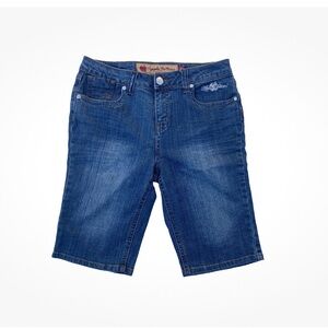 Apple Bottoms Juniors 14 Bermuda Jean Shorts Rhinestone Back Pockets Y2K Casual